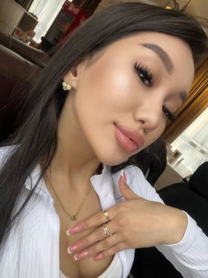 Зара, 20, Якутск, Центр